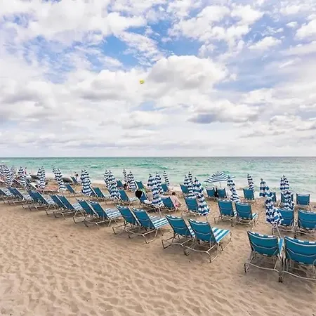 Chic 2Bdr 2Ba Water Front In Hyde Beach
